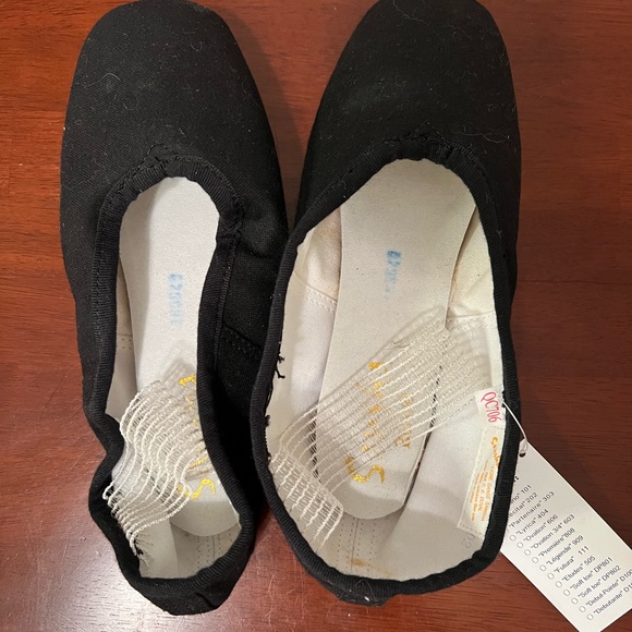 2 pairs of Sansha pointe shoes - Picture 2 of 2